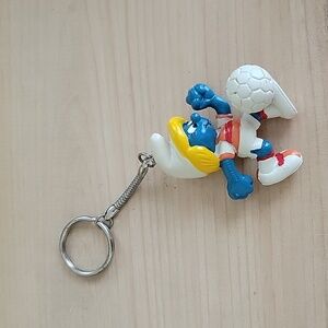 Smurf Smurfette Soccer Keychain 1983 Peyo